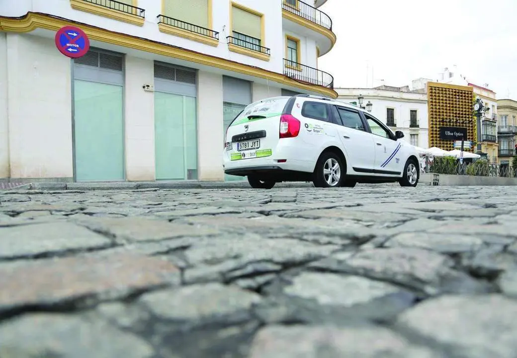 La Plaza Esteve, donde se acometer&aacute;n labores de asfaltado. - Viva
