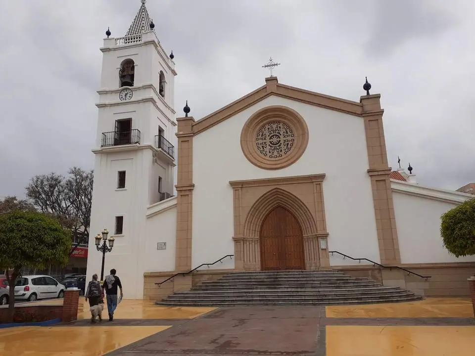 Iglesia de la Cala del Moral. - Jotad&eacute;
