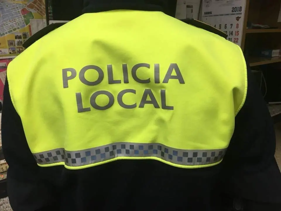 Polic&iacute;a Local. - EP