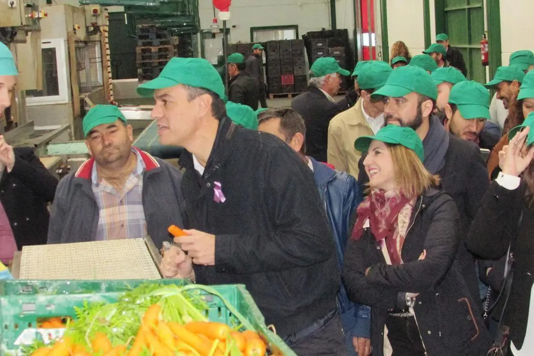 El presidente del Gobierno, Pedro S&aacute;nchez, el d&iacute;a que visit&oacute; La Algaida - Ra&uacute;l J. Bustillos