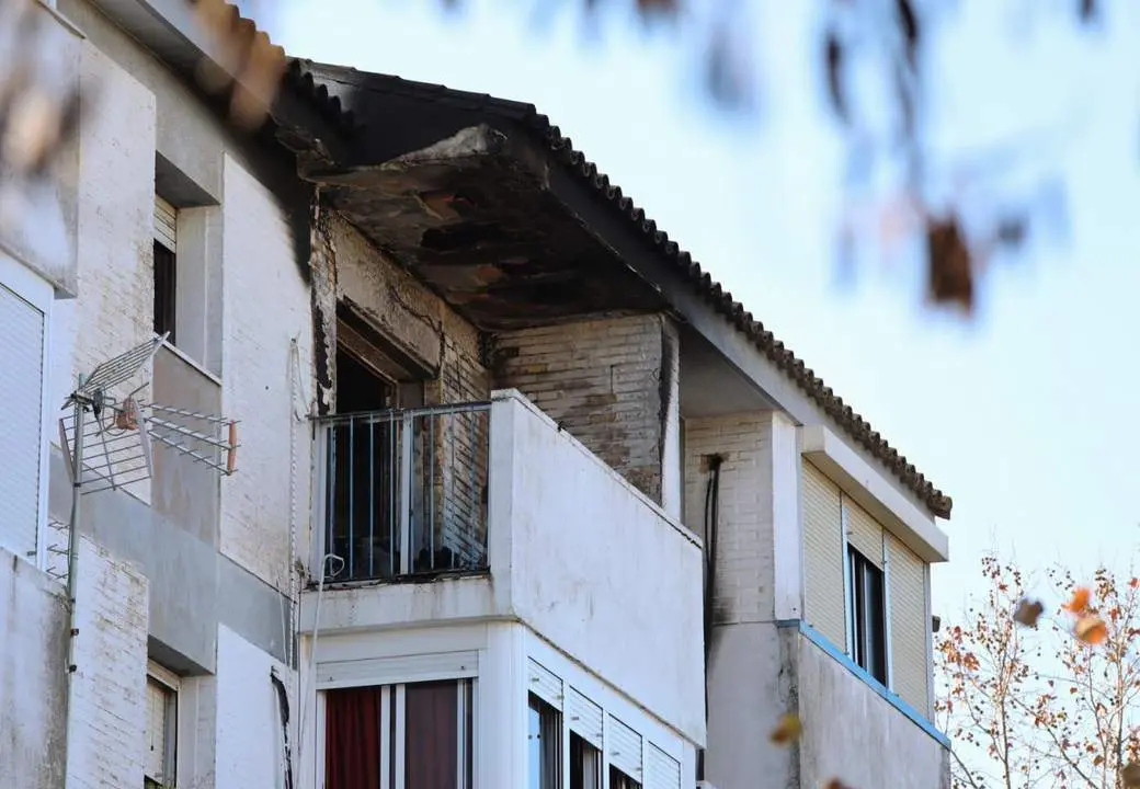 Vivienda tras el incendio. - EP / A.P&Eacute;REZ