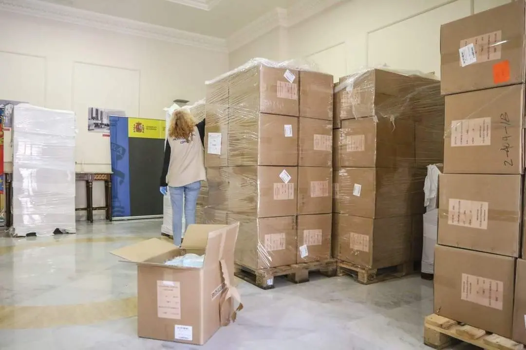Mascarillas preparadas para su distribuci&oacute;n. - VM
