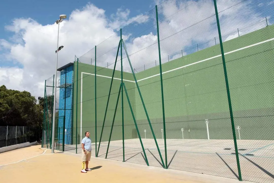 FRONTENIS. - VIVA MARBELLA