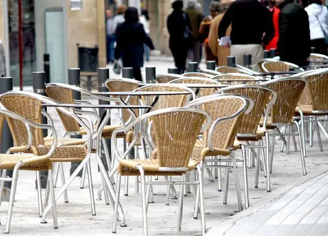Terraza de un establecimiento hotelero de &Uacute;beda.  - Anti&ntilde;olo.