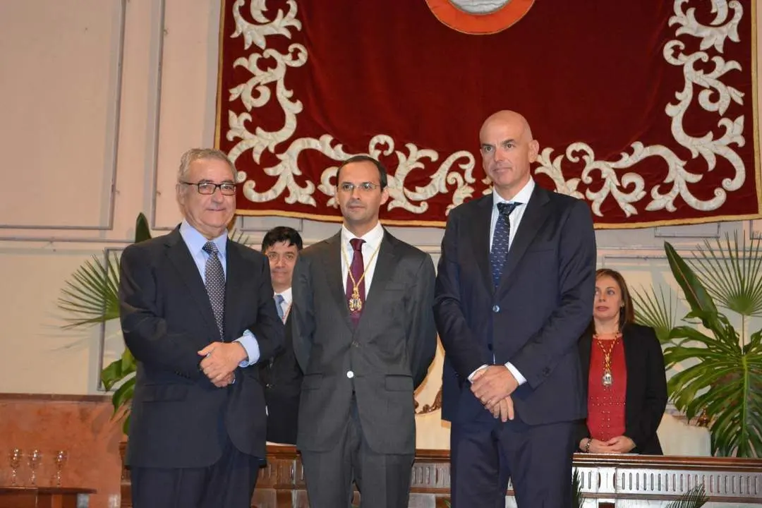 Climent, Rangel y alcalde. - C. Cruz