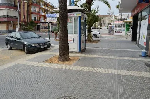 Avenida de Andaluc&iacute;a de Punta Umbr&iacute;a. - VH