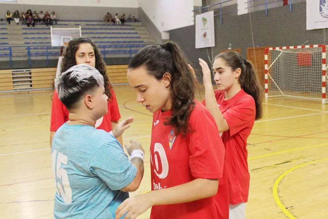 Cuatro jugadoras del Belc&oacute;n Luci Feri Fanum en un encuentro disputado ante La Barrosa - Ra&uacute;l J. Bustillos