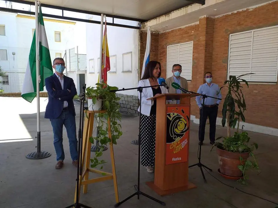 La delegada en el IES Clara Campoamor. - VH