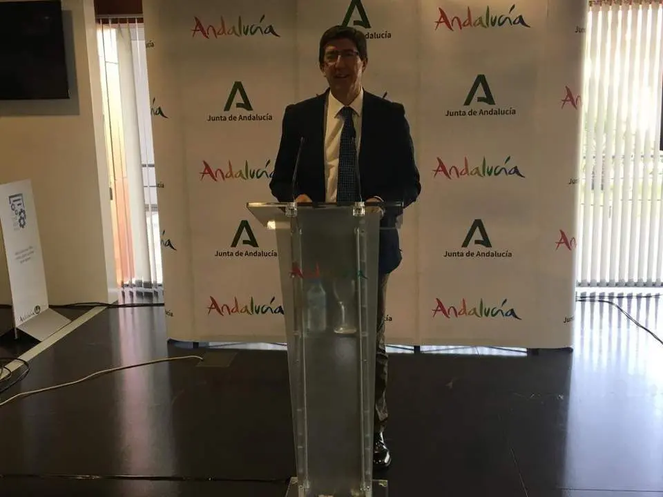 Juan Mar&iacute;n en rueda de prensa. - VM