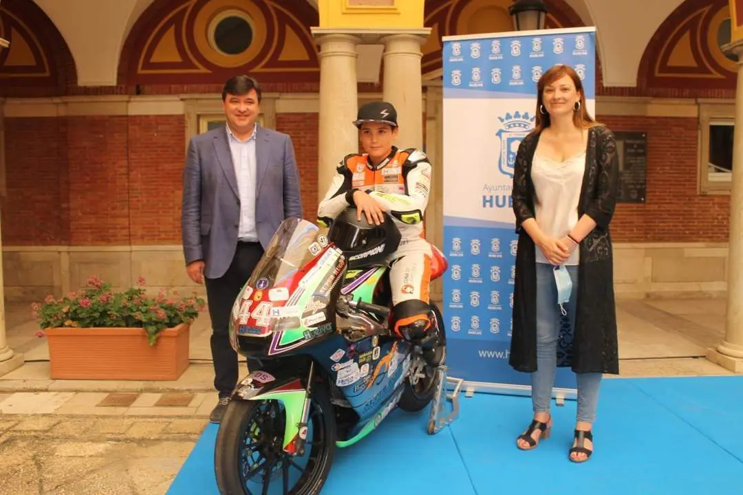 Recepci&oacute;n a 'S&uacute;per Hugo'. - VH