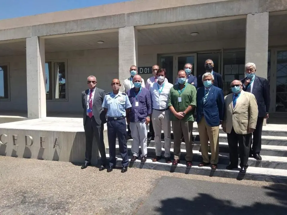 Cumbre empresarial de apoyo al proyecto CEUS. - VH