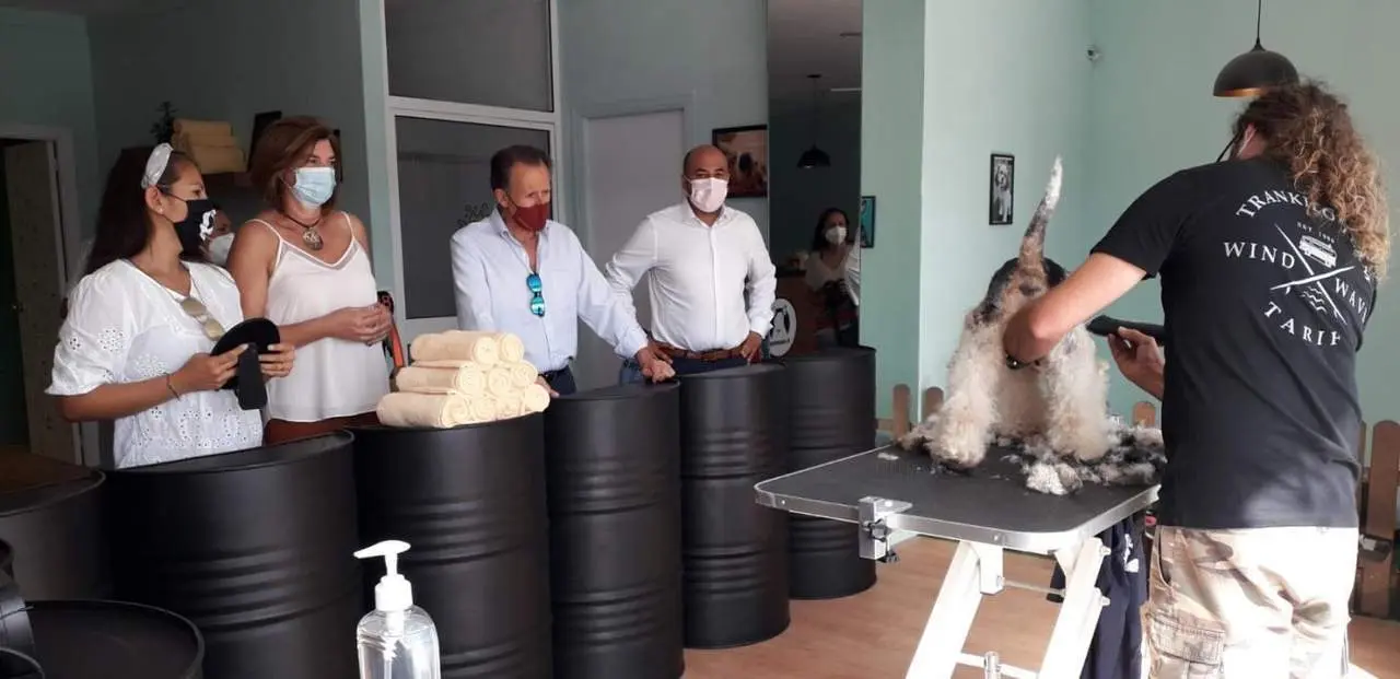 Visita al nuevo establecimiento. - 
