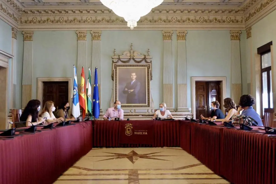 Reuni&oacute;n en el Ayuntamiento. - VH