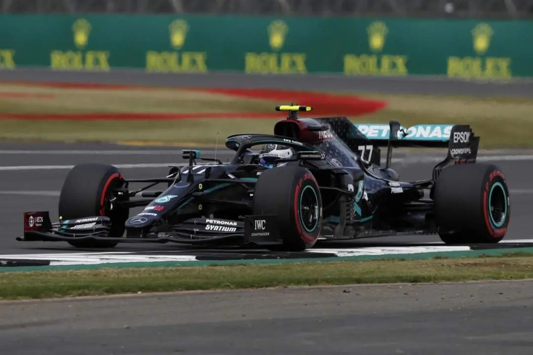 Valeri Bottas, saldr&aacute; desde la pole position tras la Q3. - EFE