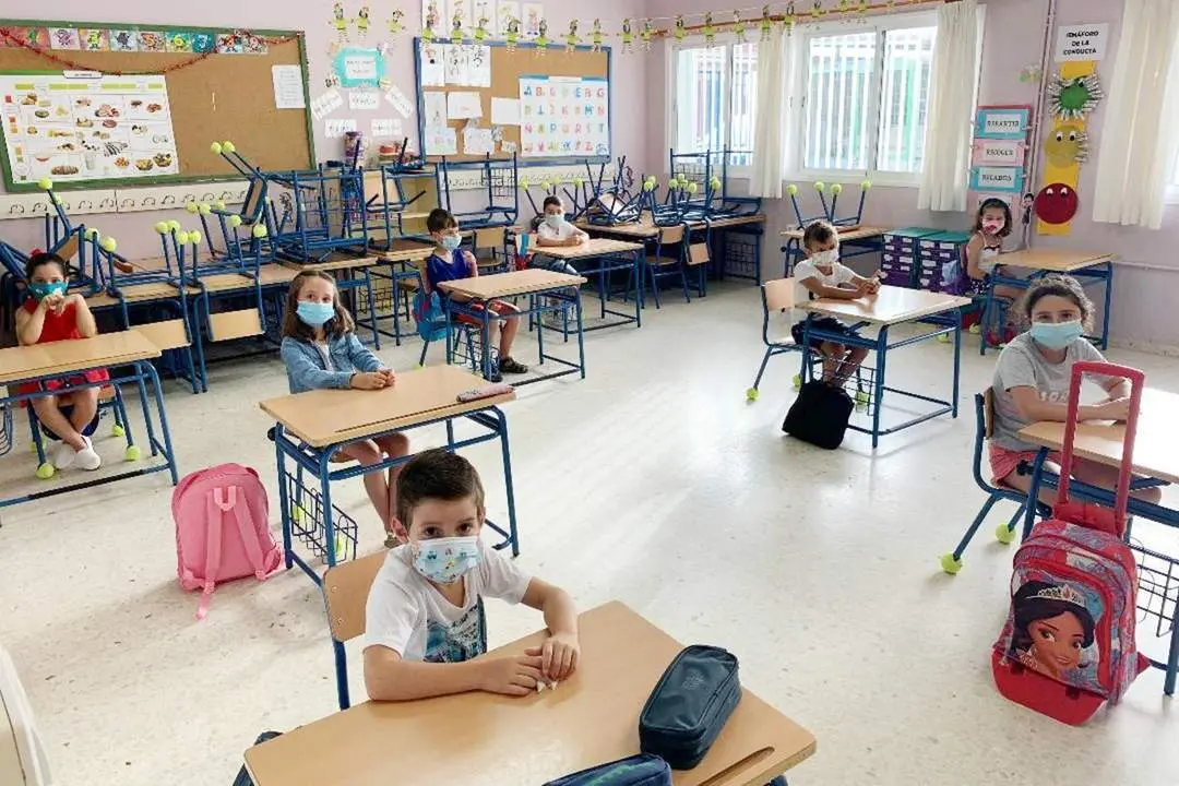 Varios de los alumnos que han participado en el Refuerzo Estival - CEIP Maestra Caridad Ruiz