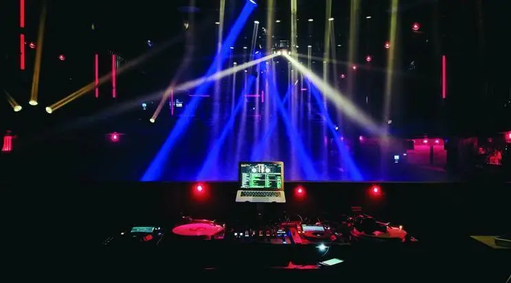 Las discotecas dan por hecho que cerrar&aacute;n pero piden que se aclare de qu&eacute; manera afrontar&aacute;n la clausura y por cu&aacute;nto tiempo.  - E. P.