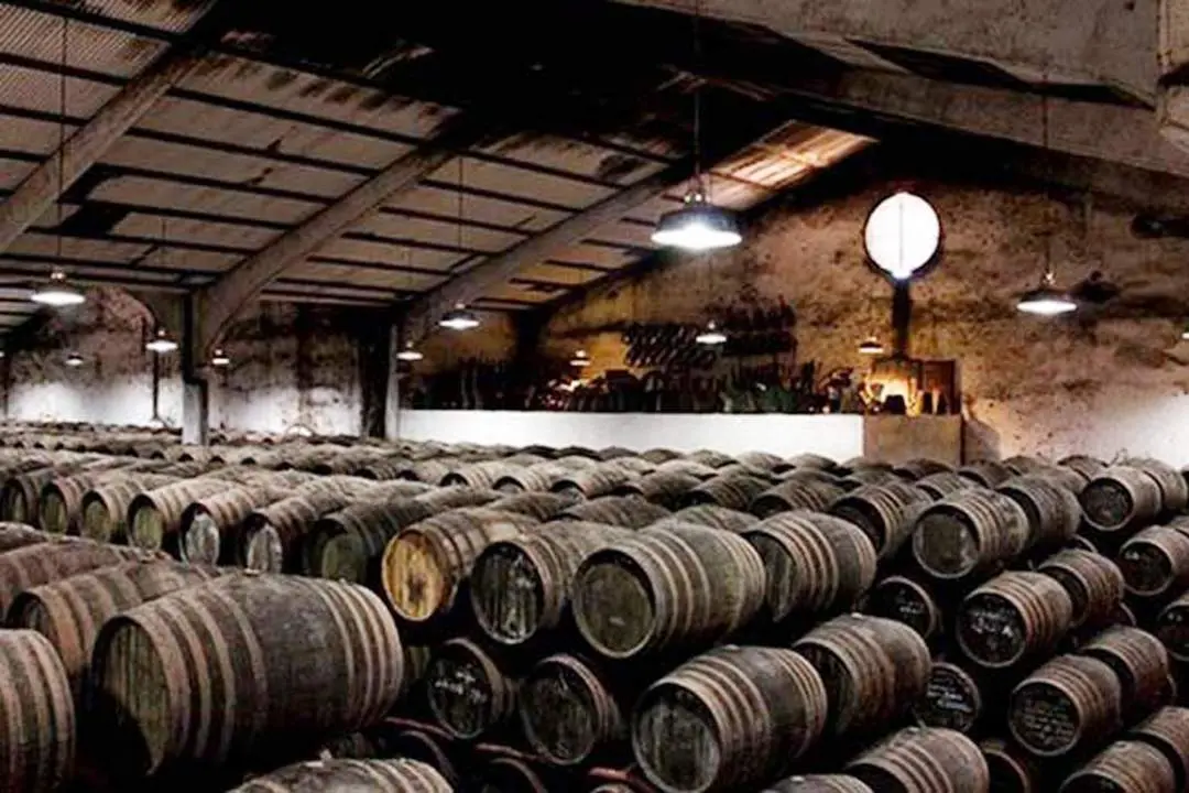 Las bodegas de Sanl&uacute;car seguir&aacute;n a la espera de acontecimientos - A. I.