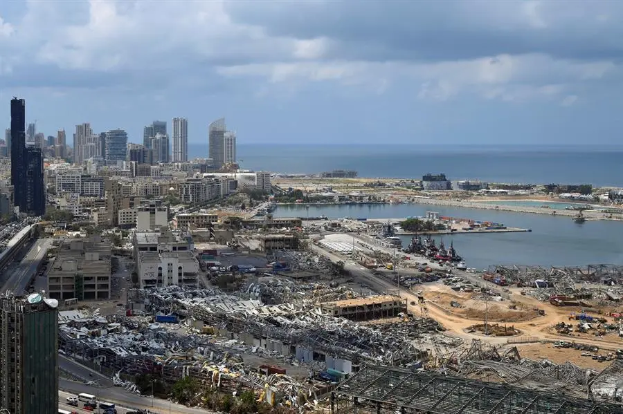 Lugar de la explosi&oacute;n en Beirut. - EFE