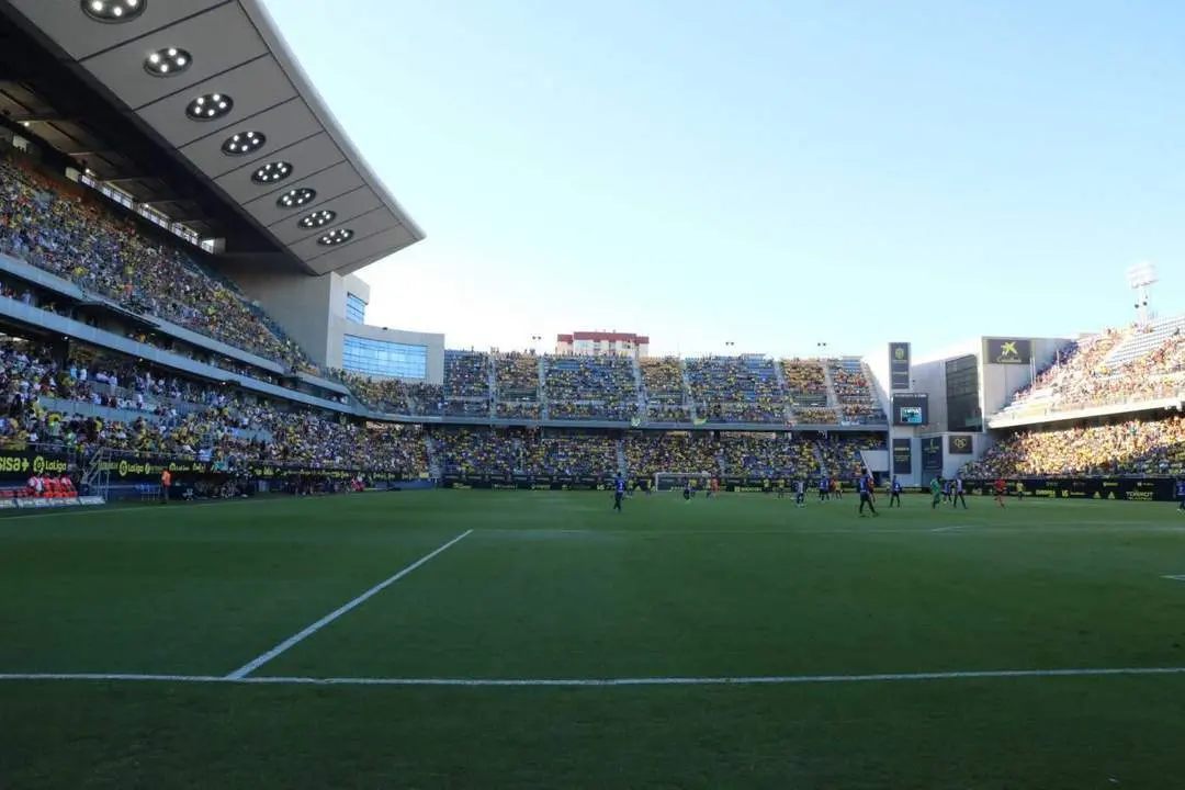 Estadio Ram&oacute;n de Carranza - Trekant Media