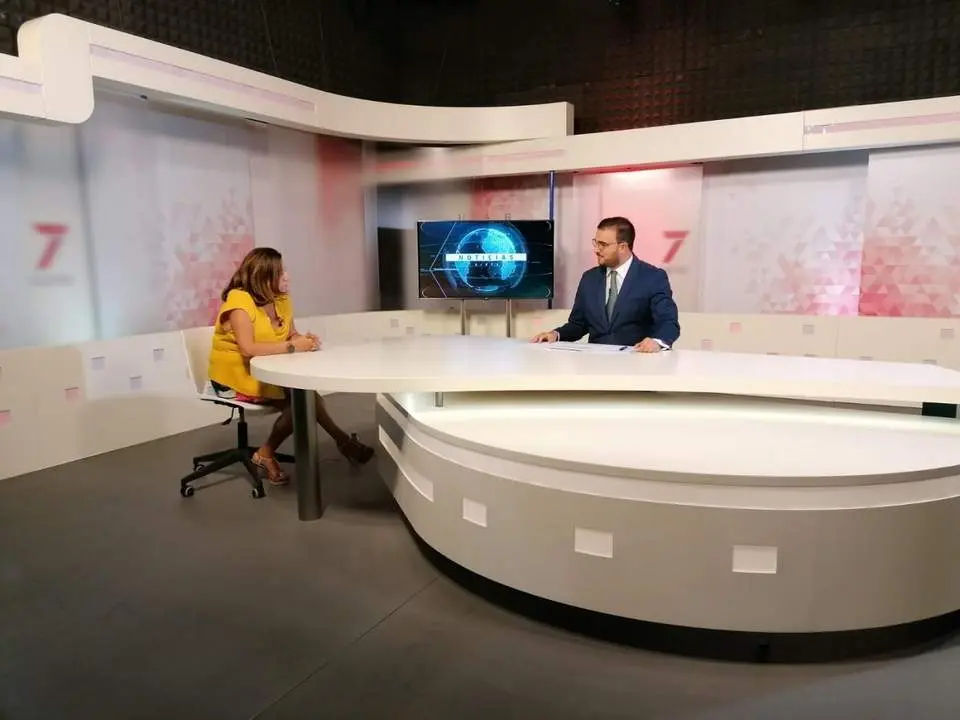 Entrevista a la viceconsejera de Educaci&oacute;n, Mar&iacute;a del Carmen Castillo, en 7TV Andaluc&iacute;a. - VS