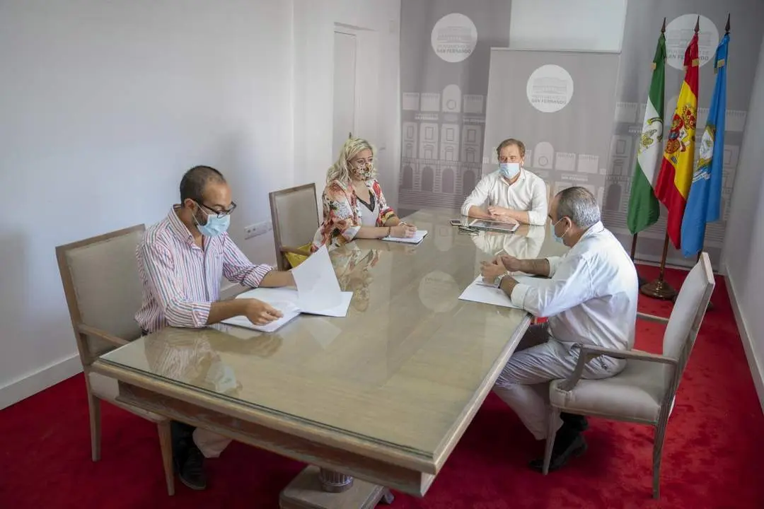 Reuni&oacute;n previa. - 