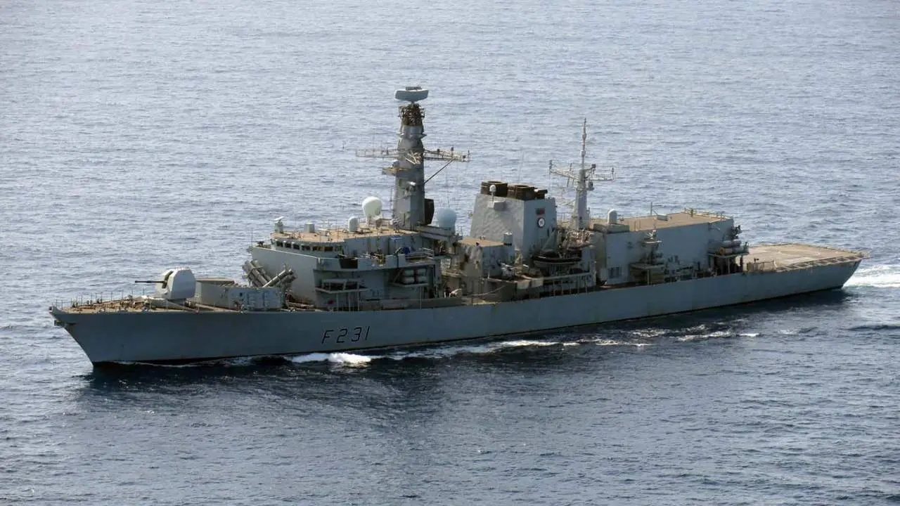 HMS Argyll. - AI