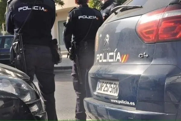 Agentes de la Polic&iacute;a Nacional en una imagen de archivo. - EP