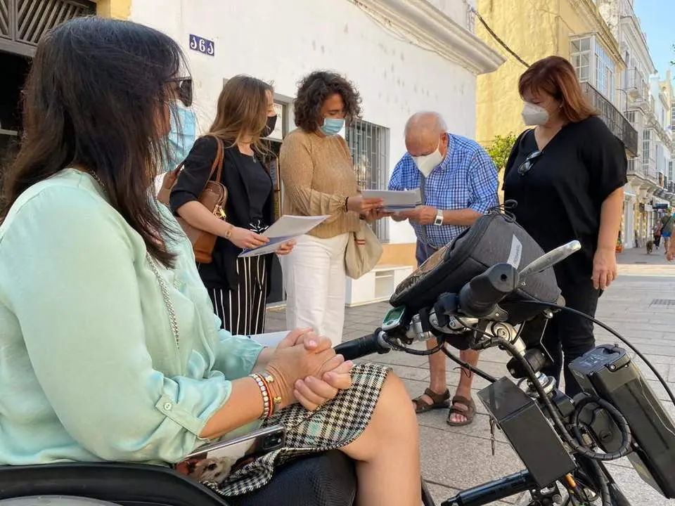 Recogida de firmas.