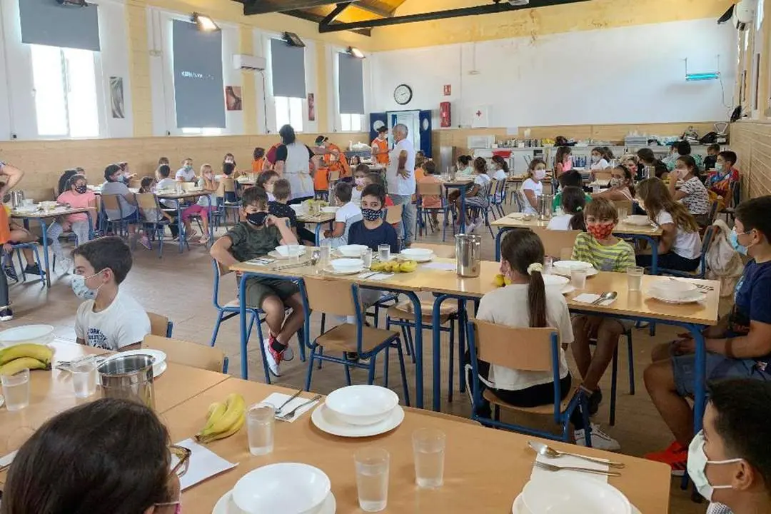 El comedor del CEIP Maestra Caridad Ruiz atiende diariamente a 250 alumnos del centro escolar - CEIP Maestra Caridad Ruiz