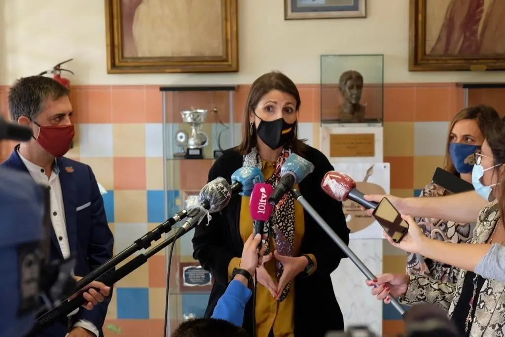 la delegada de educaci&oacute;n. - junta de andaluc&iacute;a