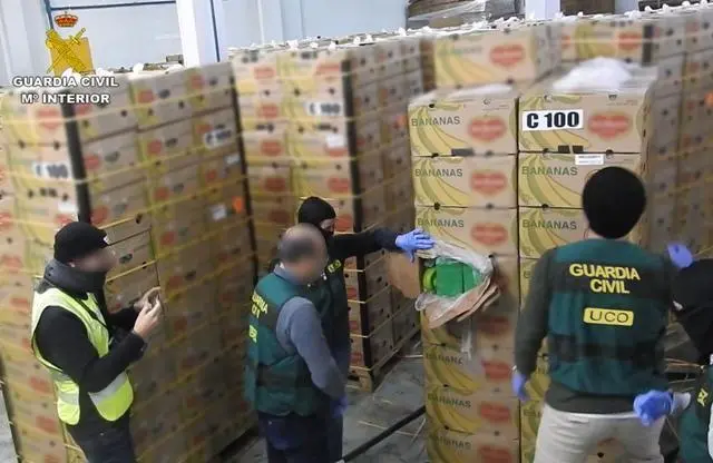 Coca&iacute;na intervenida. - Guardia Civil