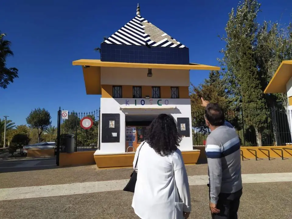 Quiosco en Santa Ana. - 