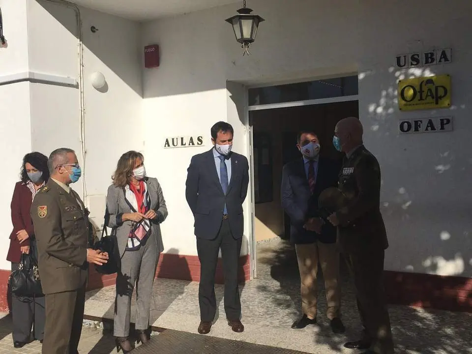 La base militar de El Copero formar&aacute; en el control de plagas