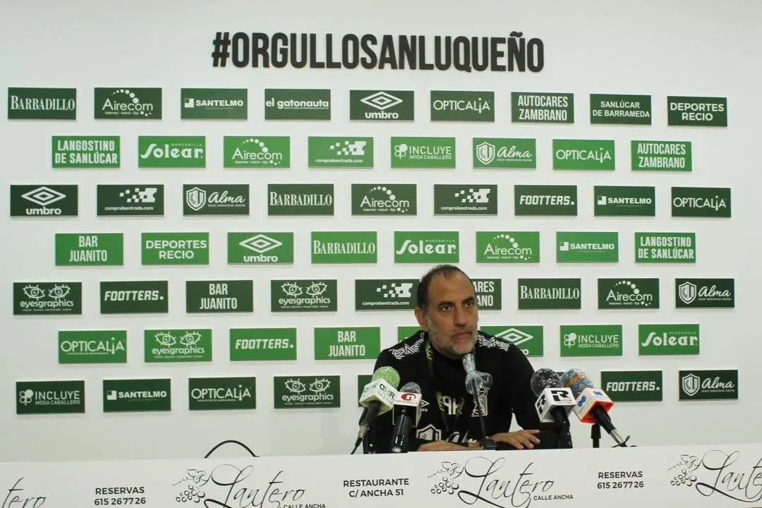Romerito el pasado viernes en la Sala de Prensa del Estadio El Palmar - Ra&uacute;l J. Bustillos