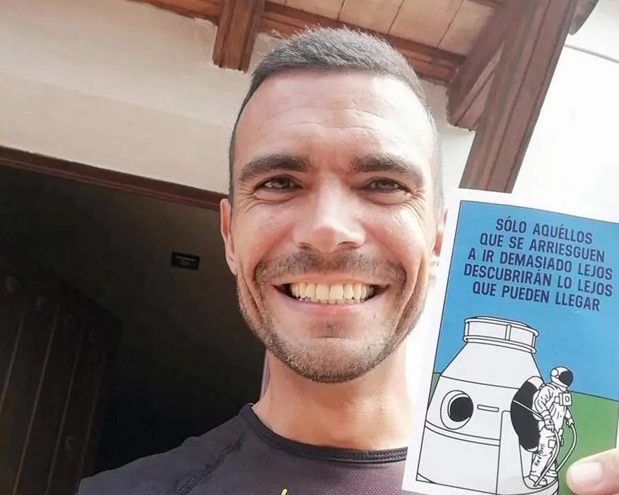 Dani Casas, entrenador del equipo infantil A del Atl&eacute;tico Sanluque&ntilde;o - Ra&uacute;l J. Bustillos