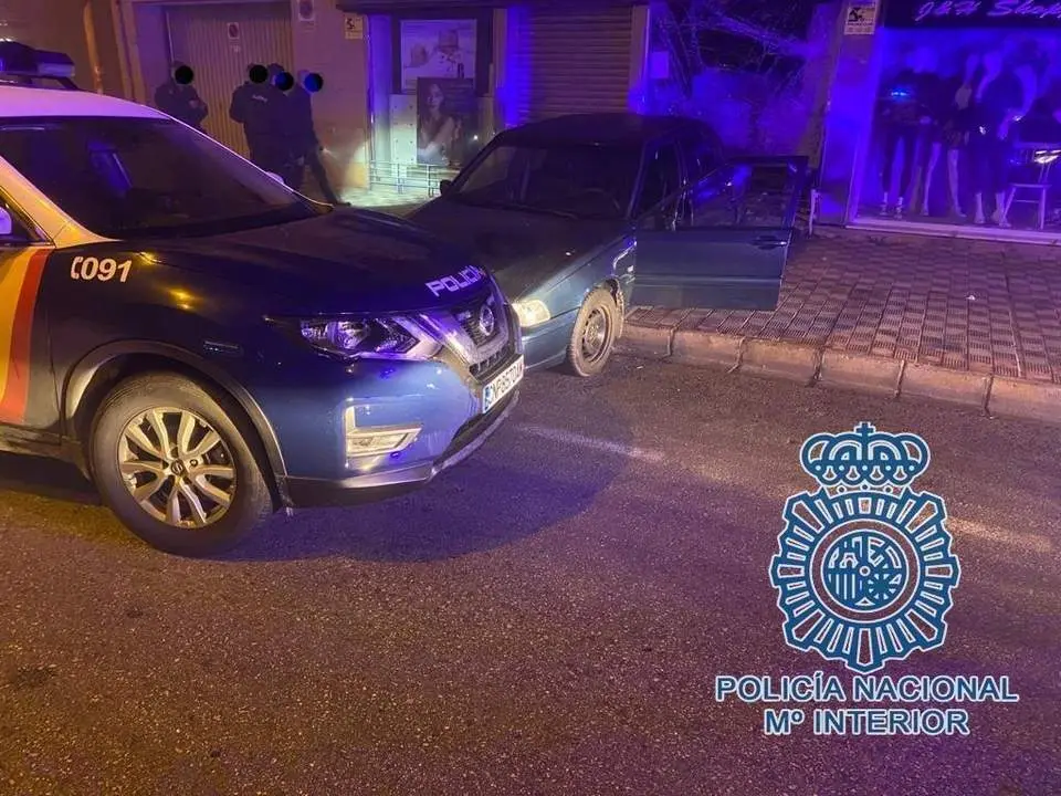 Intervenci&oacute;n de la Polic&iacute;a Nacional en Montequinto. - PN