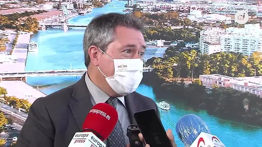 La Polic&iacute;a de Sevilla controlar&aacute; el aforo del Duque hasta Puerta Jerez desde el puente