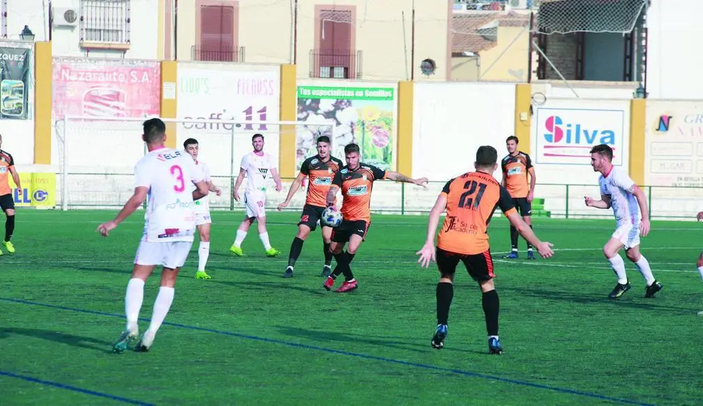 El Xerez CD ya ha visitado este a&ntilde;o el Municipal de Lebrija para enfrentarse al Antoniano. - 