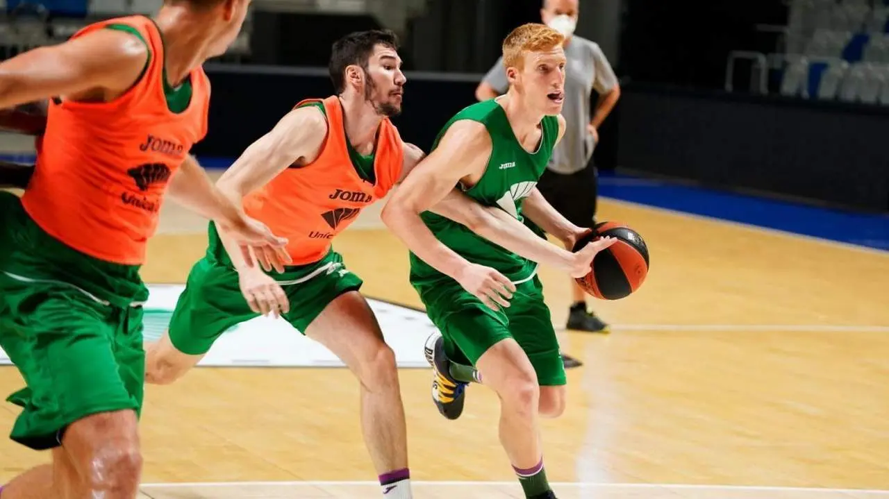 Alberto D&iacute;az. - Unicaja Balocnesto