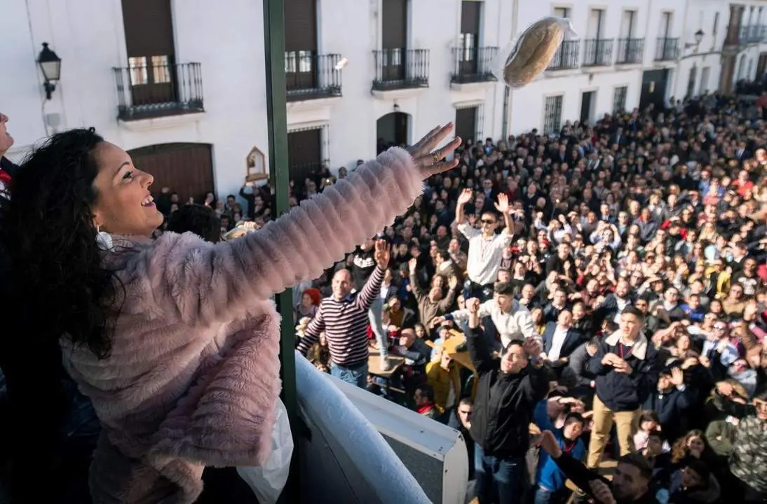 Tiradas en Trigueros por San Antonio Abad. - VH
