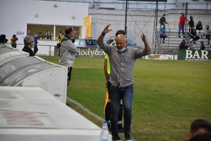 Claudio Barrag&aacute;n. - TENOR