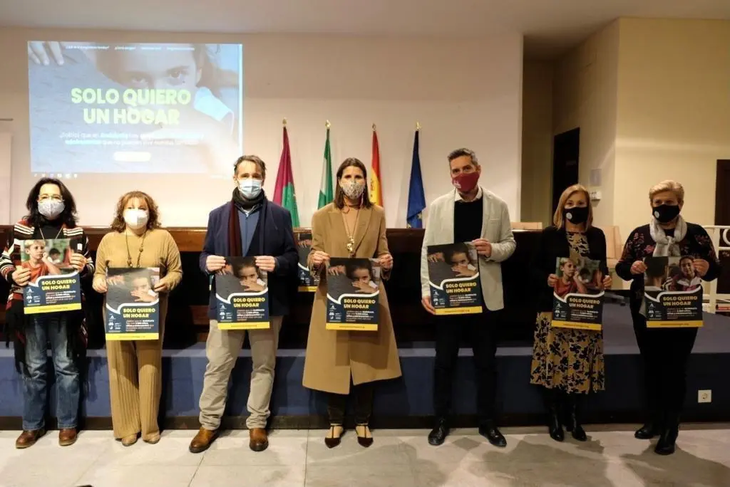 Presentaci&oacute;n de la campa&ntilde;a de acogimiento familiar. - Junta