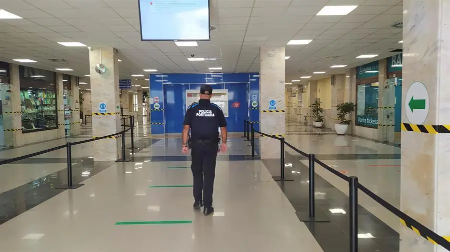 Puerto de Ceuta, durante la pandemia. - EFE