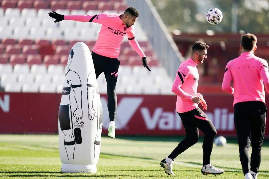 Imagen del entrenamiento del Sevilla.  - sfc