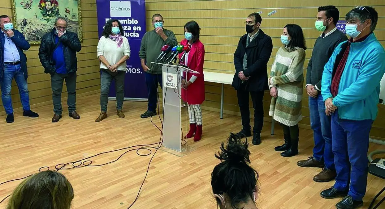 La secretaria general de Unidas Podemos, Martina Velarde, en rueda de prensa el pasado lunes en C&aacute;diz.  - Podemos