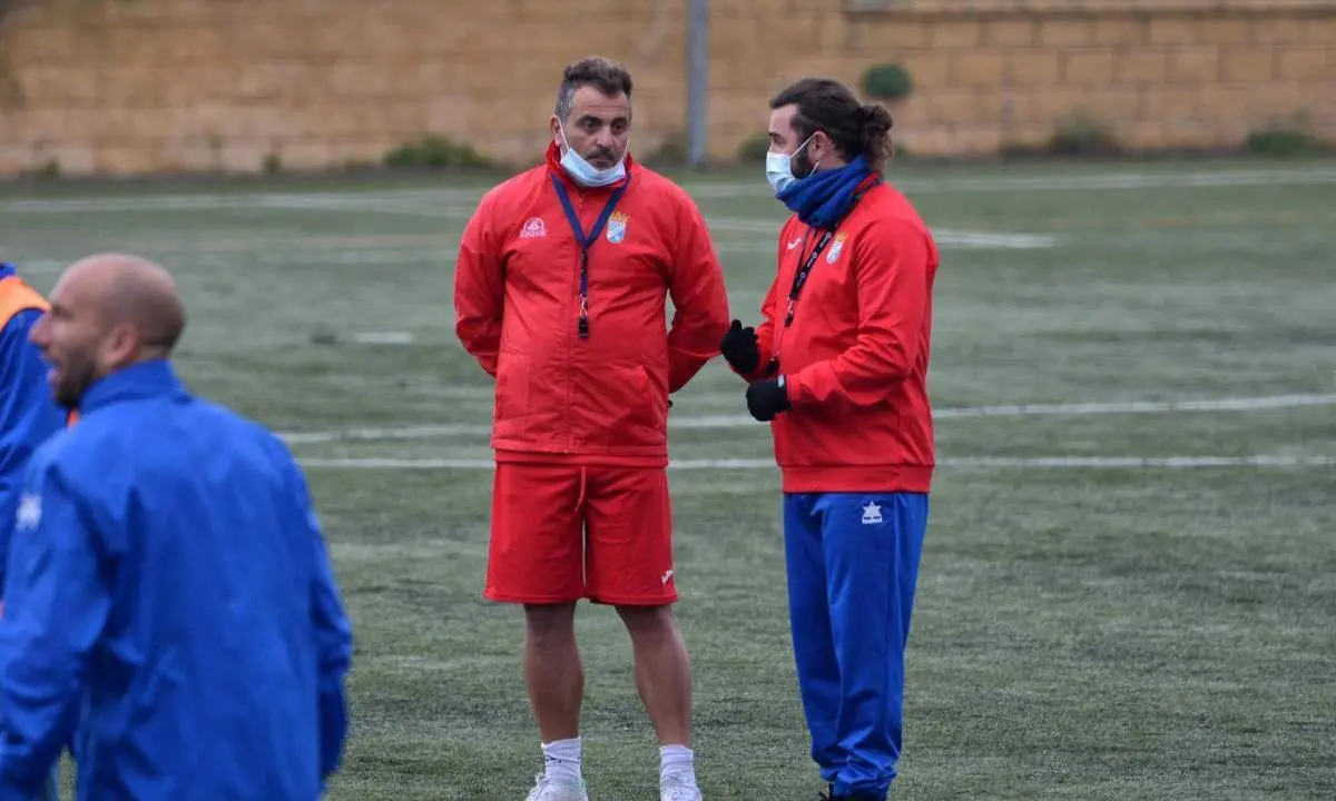 Joaqu&iacute;n Poveda, durante un entrenamiento con el Xerez CD. - 