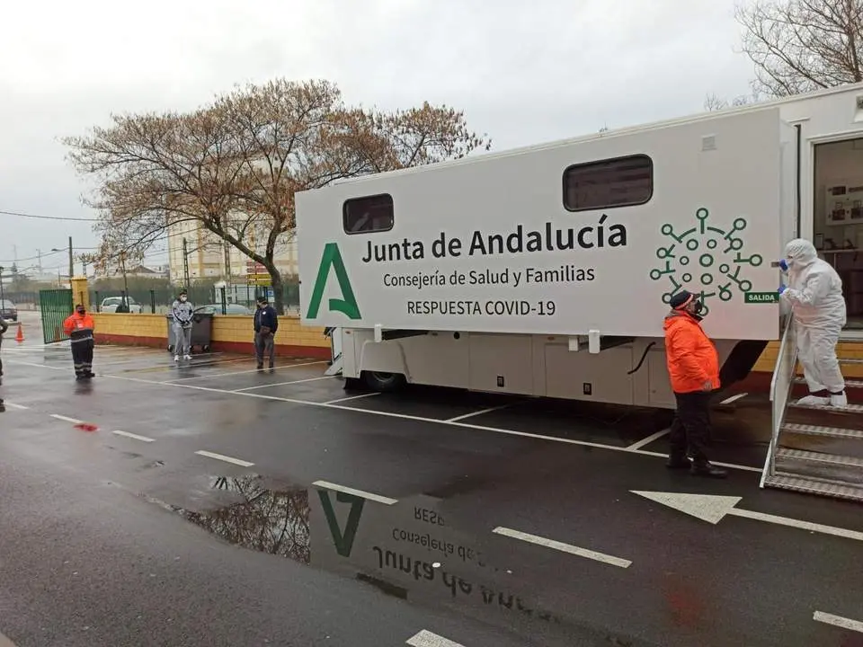 Unidad m&oacute;vil de cribado. - Europa Press