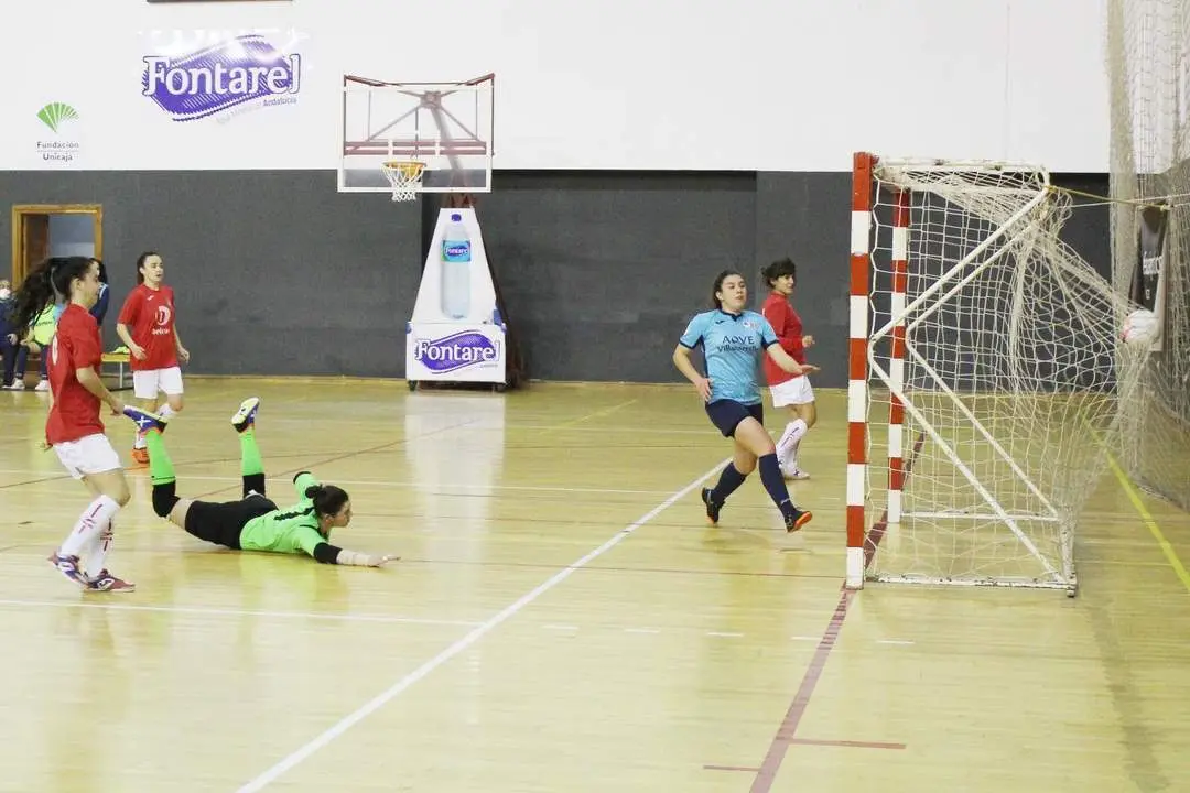 El Belc&oacute;n Luci Feri Fanum logr&oacute; el 1-1 en este ataque - Ra&uacute;l J. Bustillos