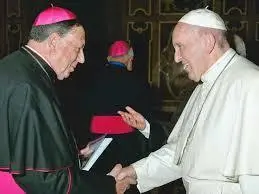 El arzobispo castrense con el Papa Francisco. - Conferencia Episcopal