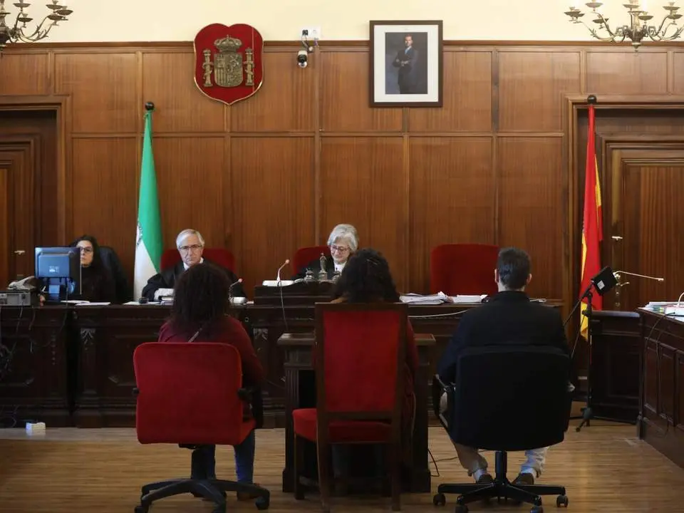 Juicio por el crimen de las cu&ntilde;adas.  - EP